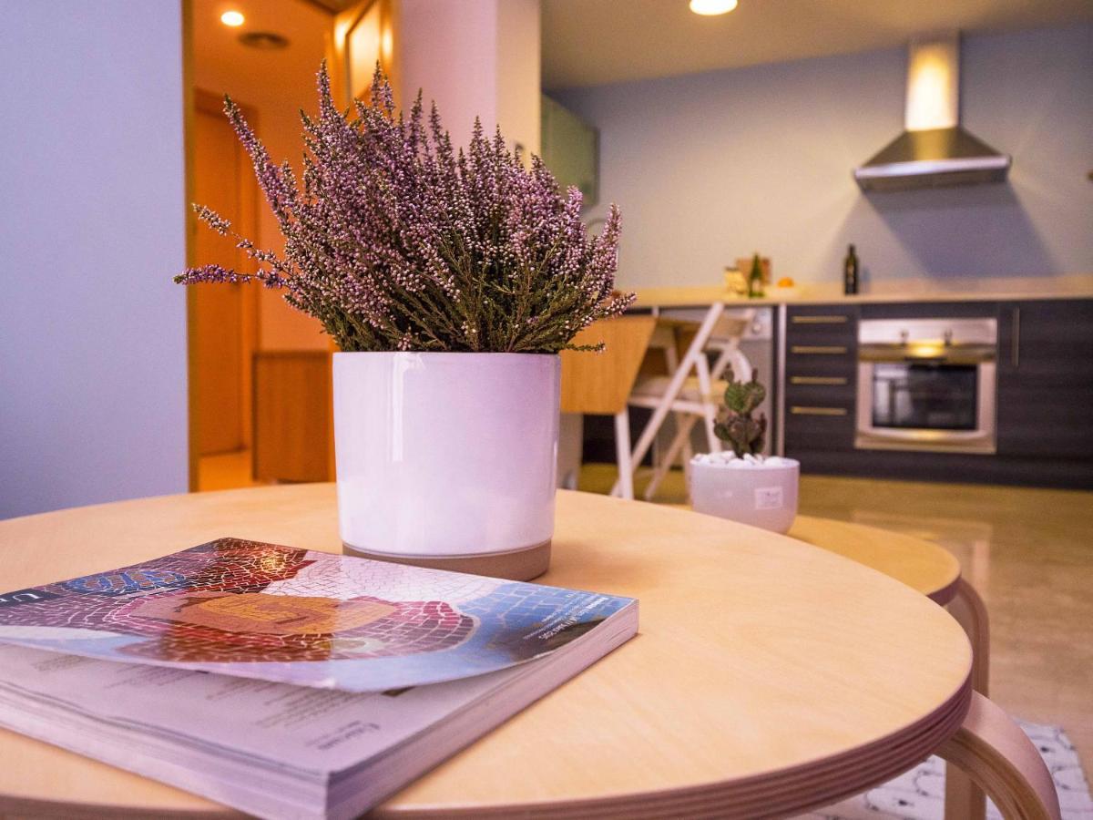 Two Bedroom Stylish Studio, 5 Minutes Walk From The Beach Льорет-де-Мар Экстерьер фото